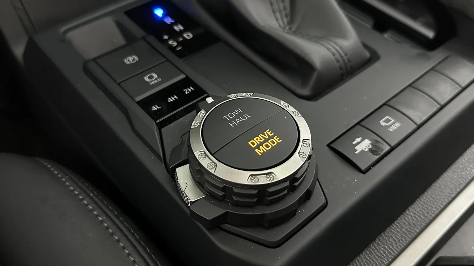 Toyota Tacoma photo 21