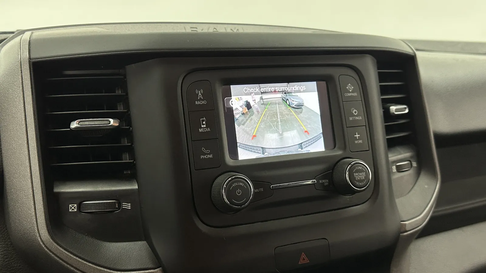 Ram 1500 photo 17