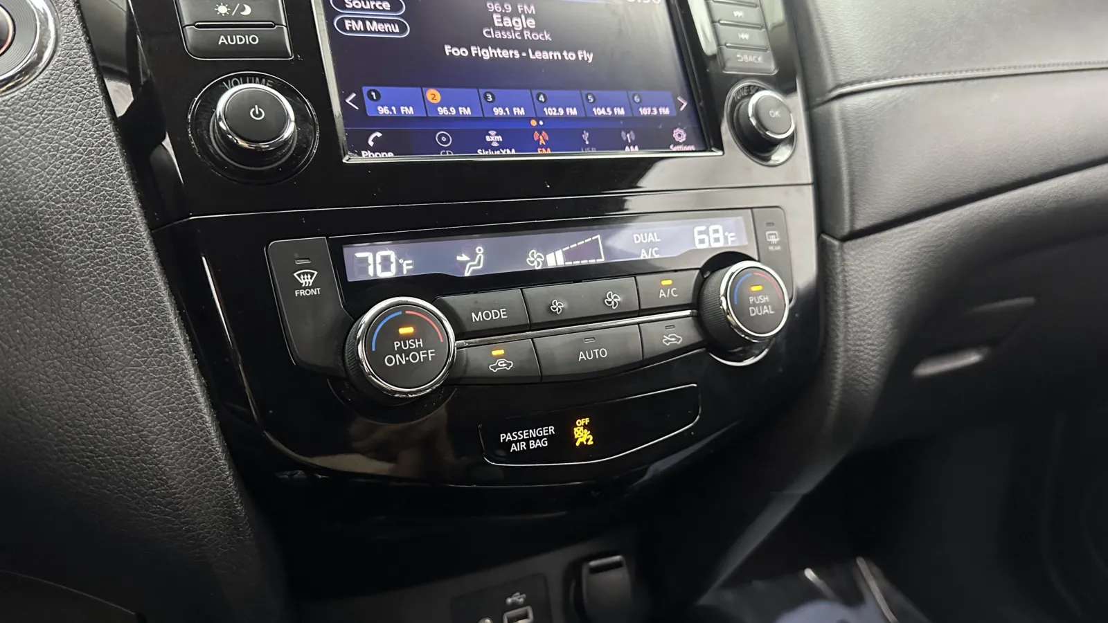 Nissan Rogue photo 22