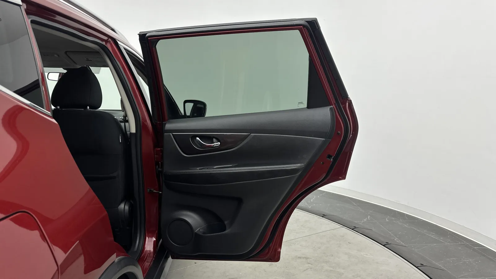 Nissan Rogue photo 28
