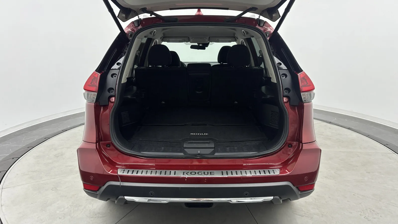 Nissan Rogue photo 26