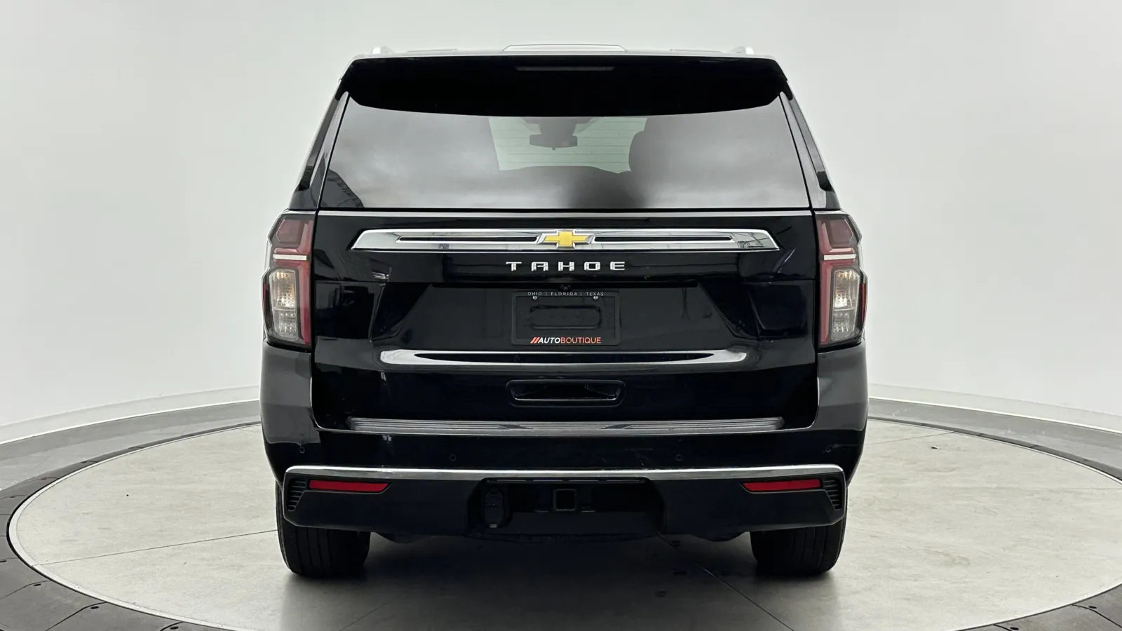 Chevrolet Tahoe photo 6