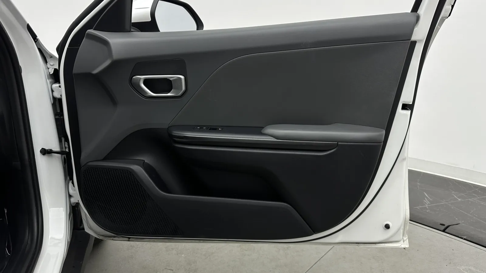 Kia K4 photo 30
