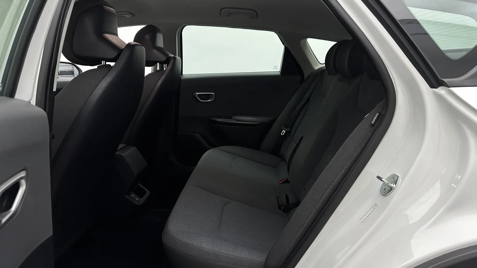 Kia K4 photo 21