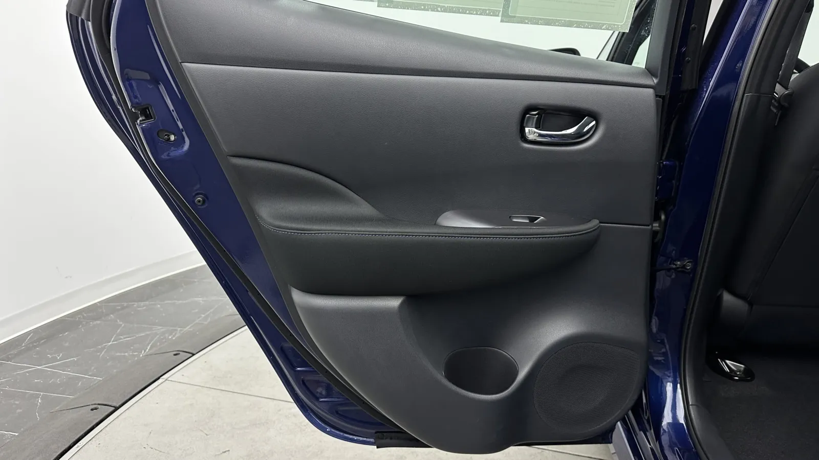 Nissan Leaf photo 23