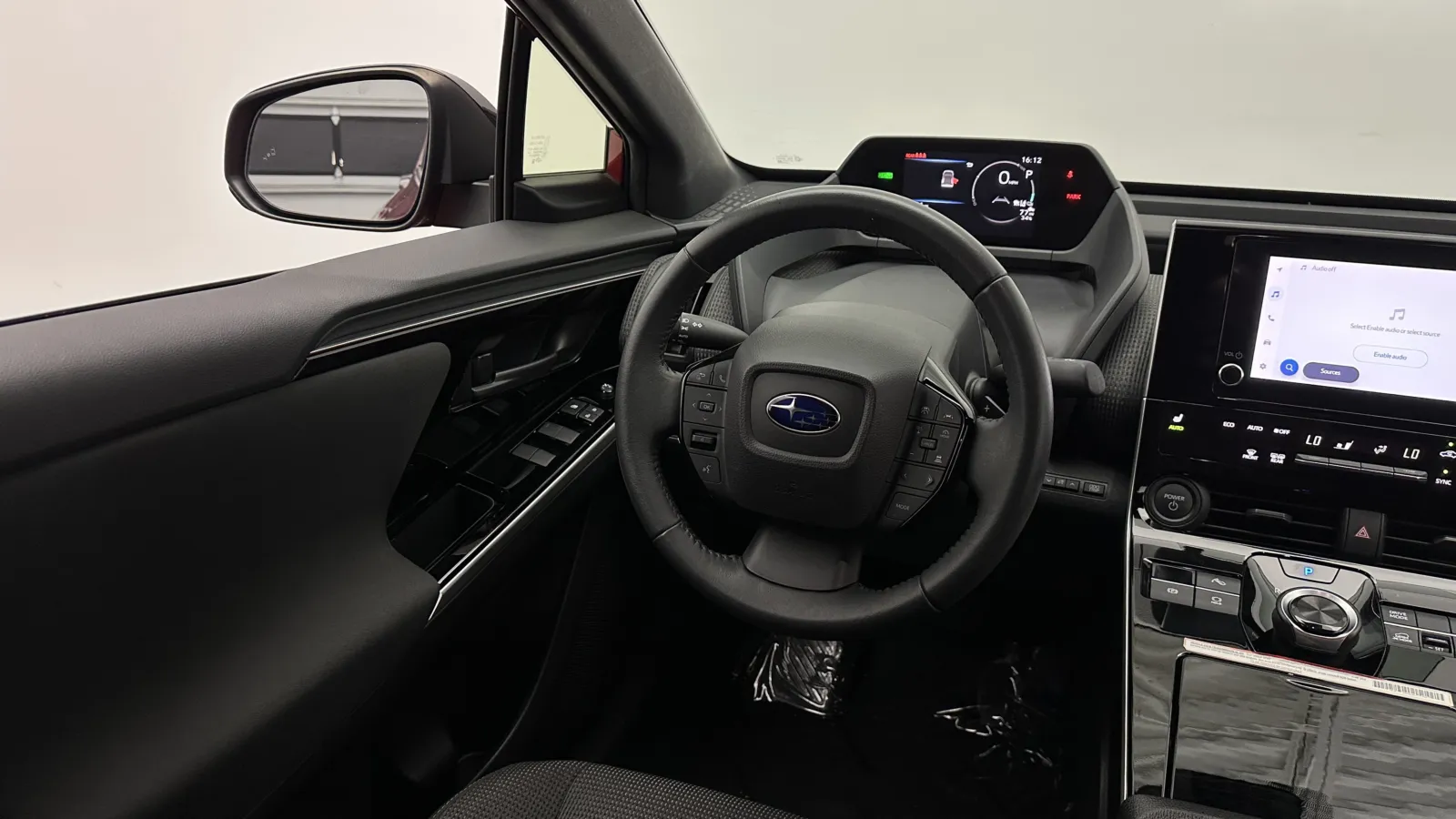 Subaru Solterra photo 26
