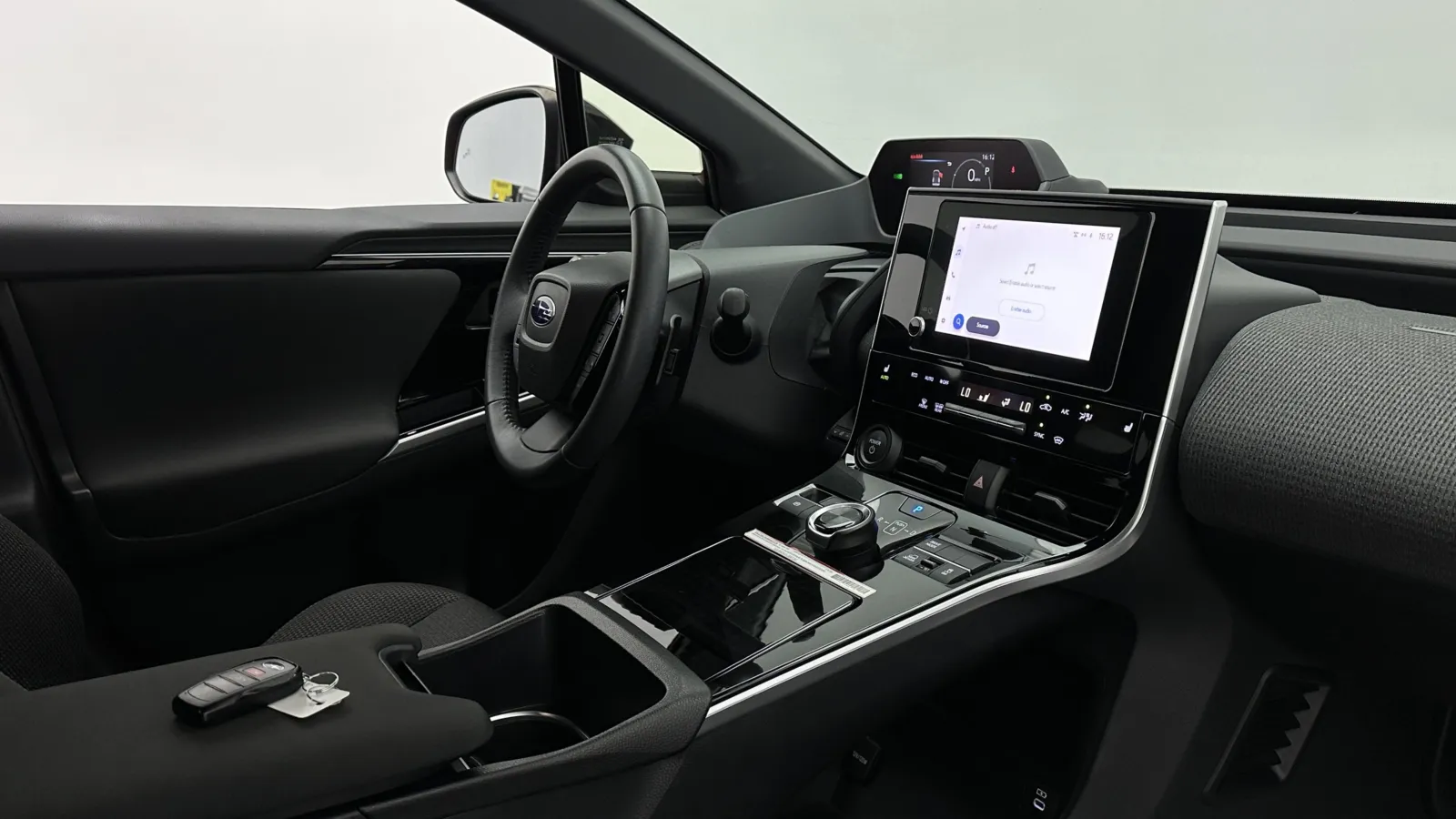 Subaru Solterra photo 30