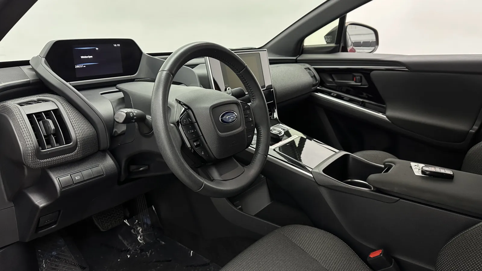 Subaru Solterra photo 10