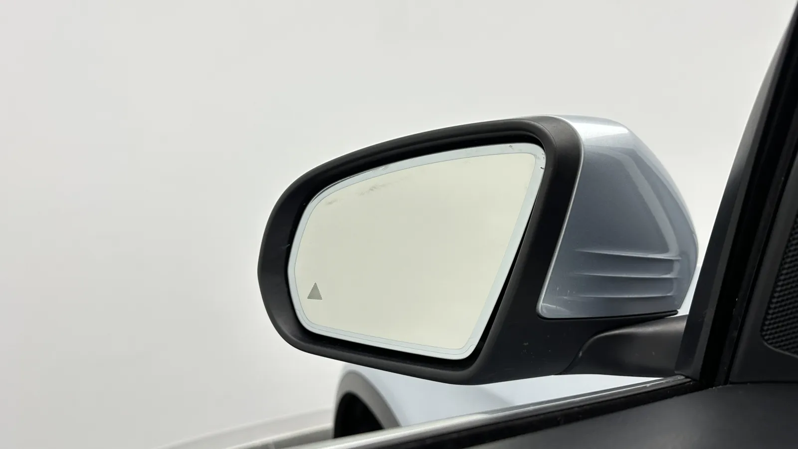 Mercedes-Benz GLC photo 11