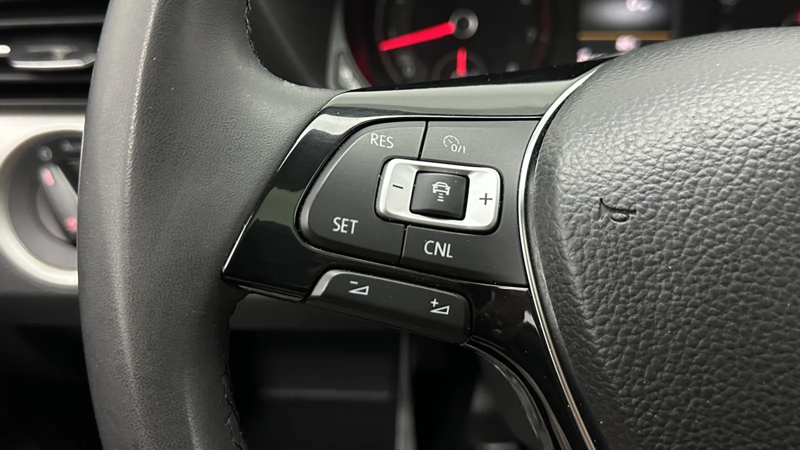 Volkswagen Passat photo 20