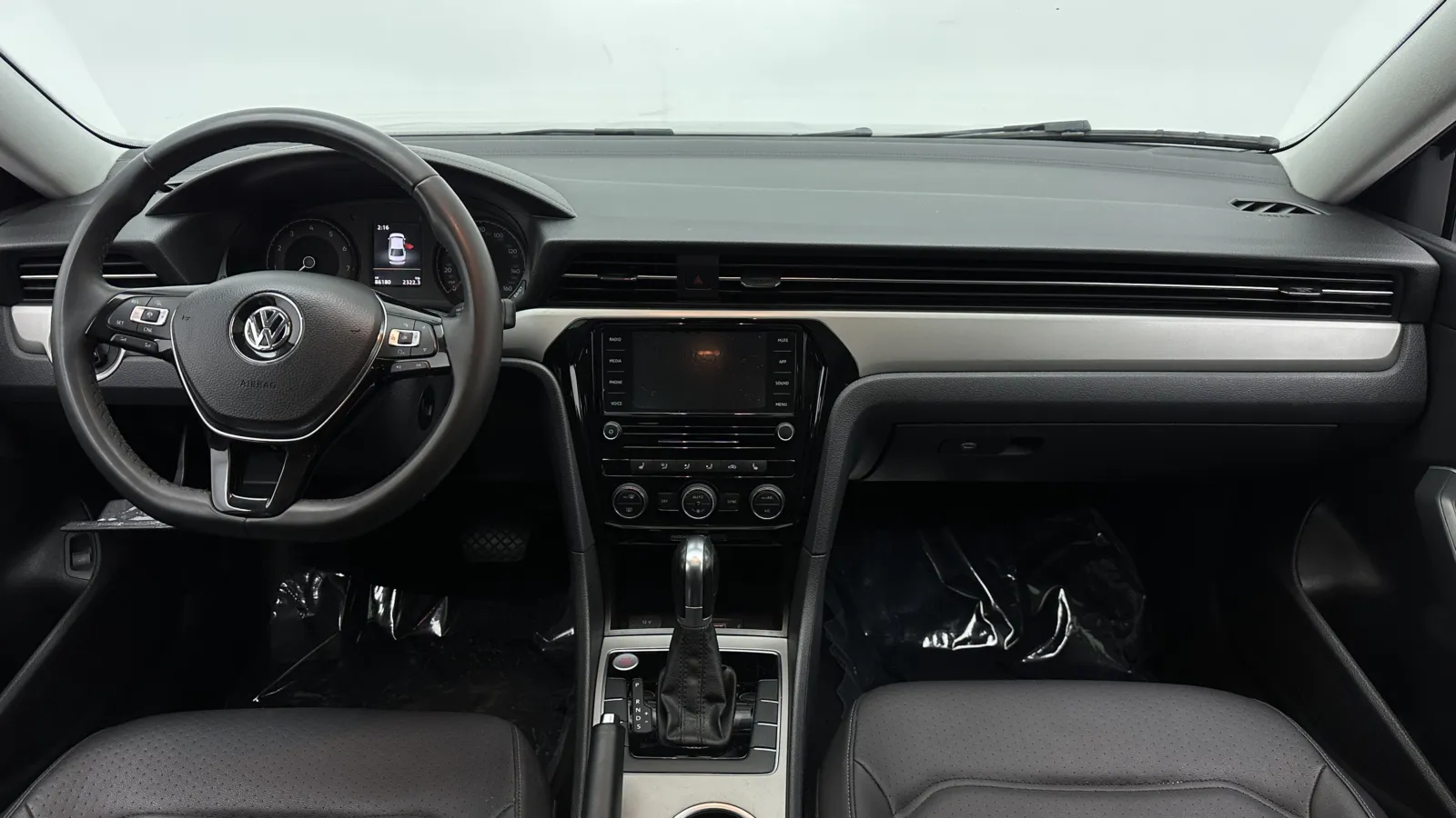 Volkswagen Passat photo 29