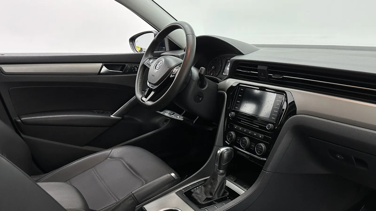 Volkswagen Passat photo 32