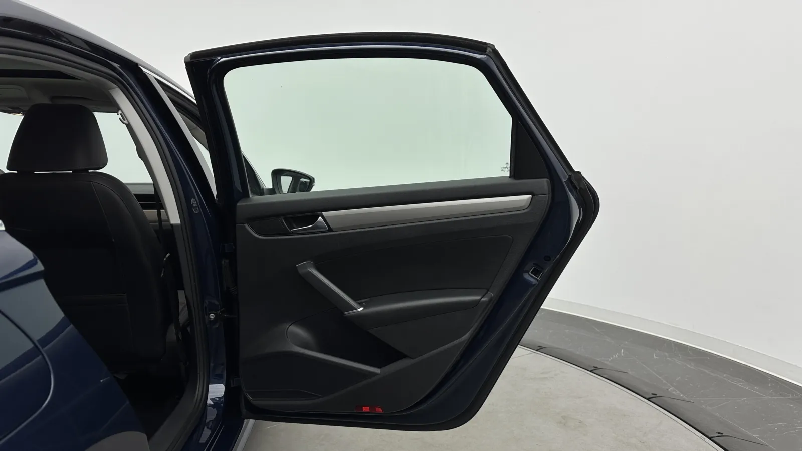 Volkswagen Passat photo 25