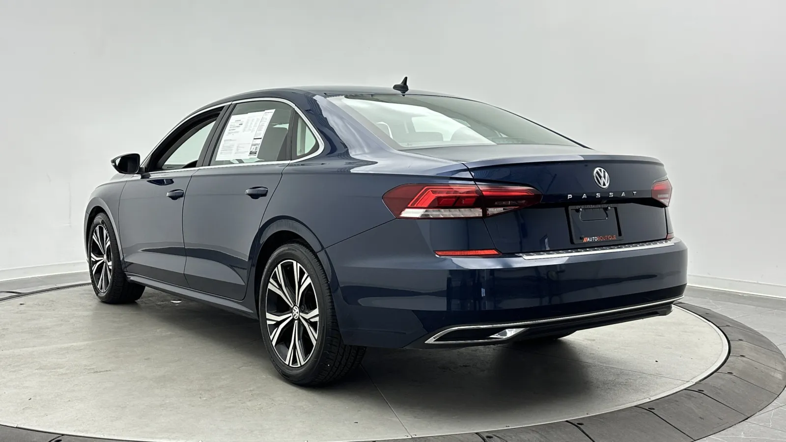Volkswagen Passat photo 6