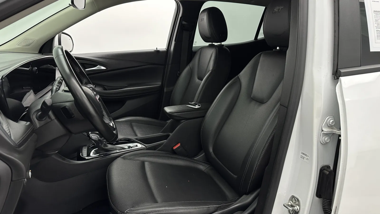 Buick Encore GX photo 13