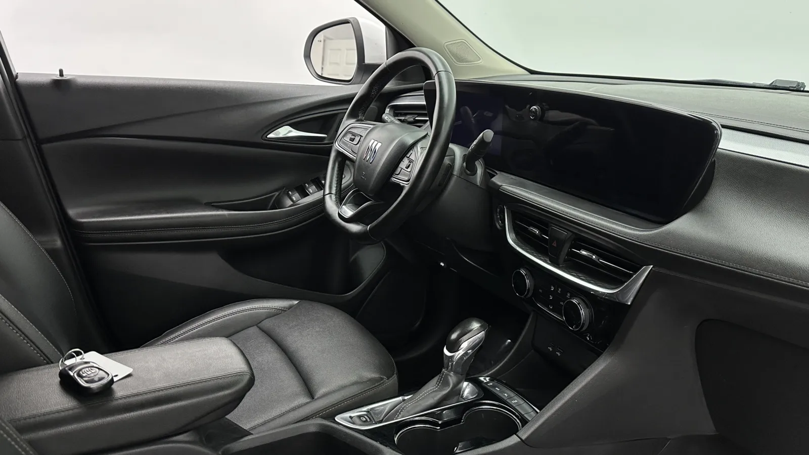 Buick Encore GX photo 32