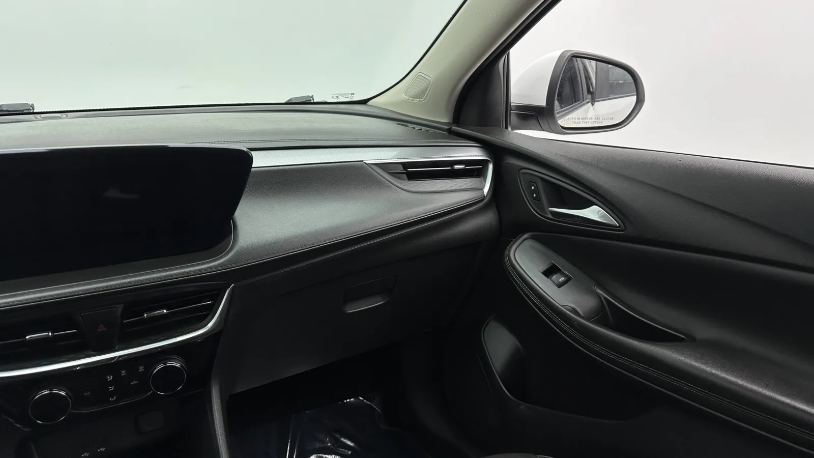 Buick Encore GX photo 30