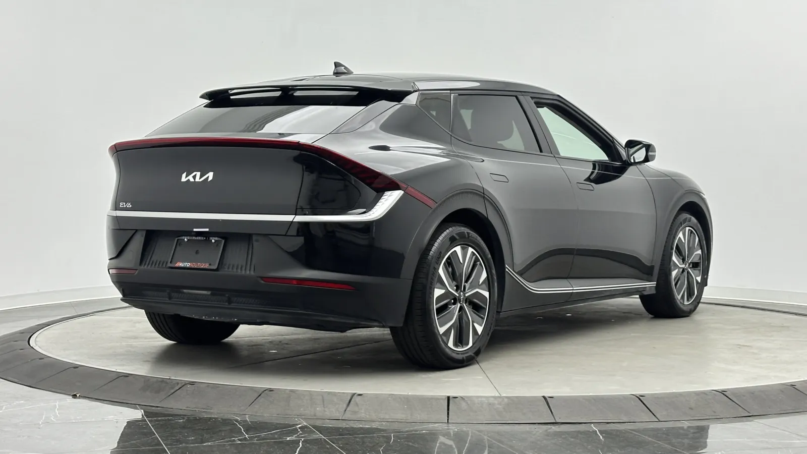 Kia EV6 photo 7