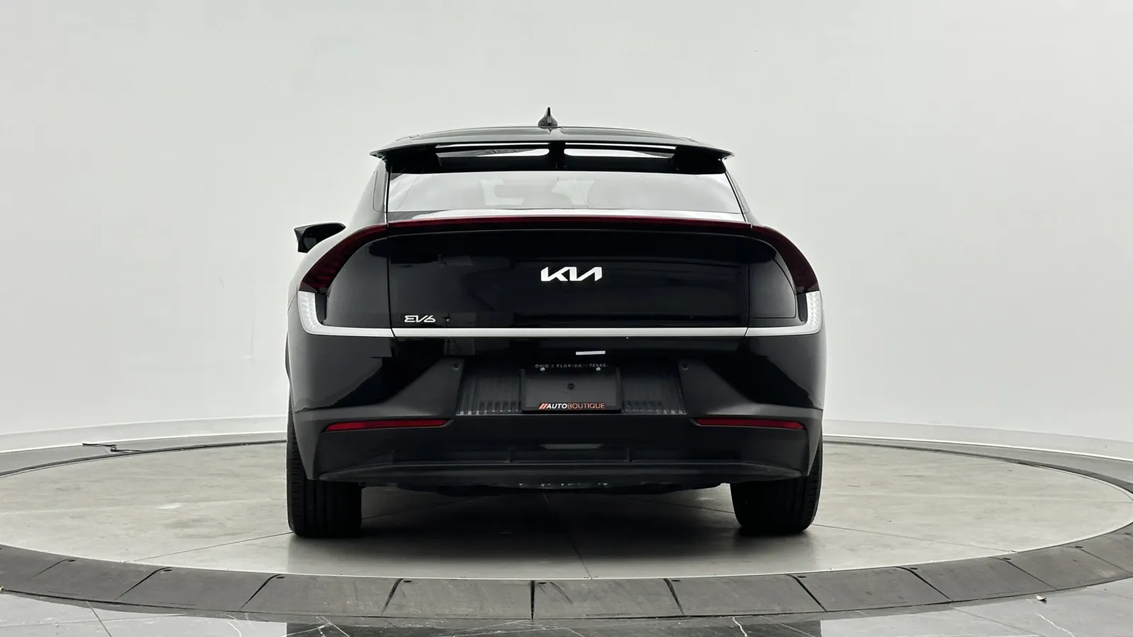 Kia EV6 photo 6