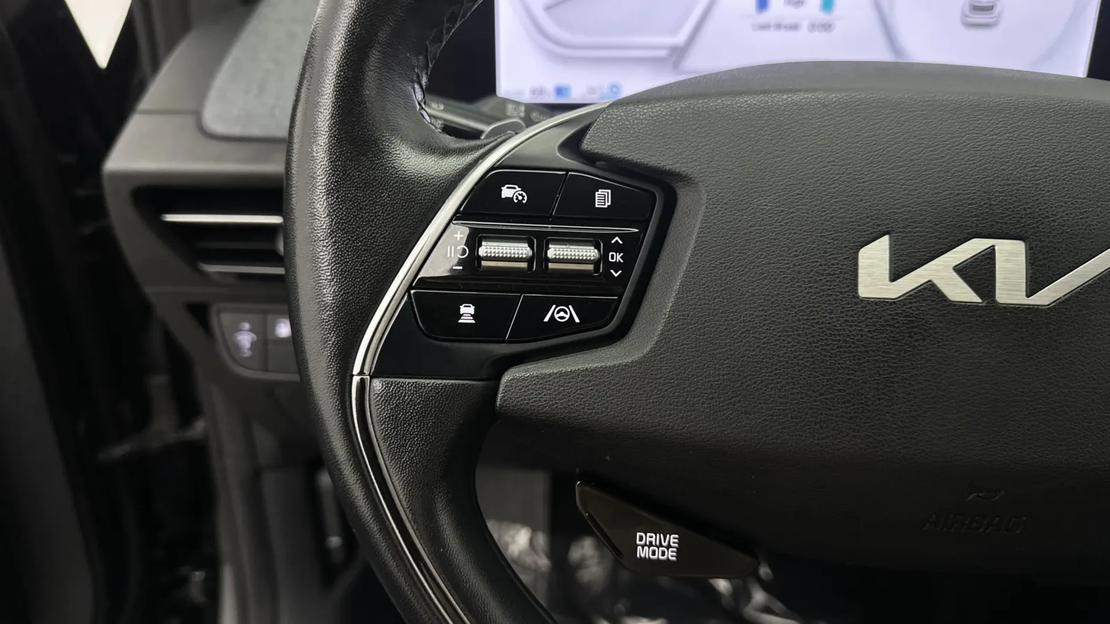 Kia EV6 photo 23