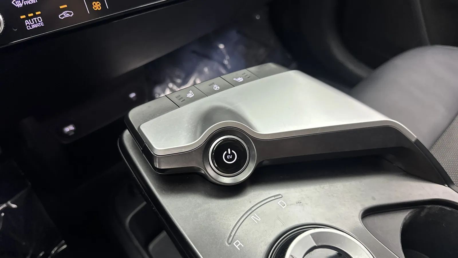 Kia EV6 photo 18