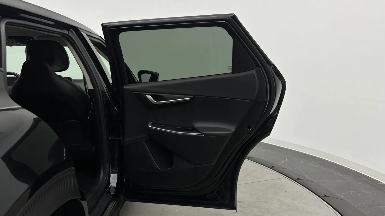 Kia EV6 photo 29