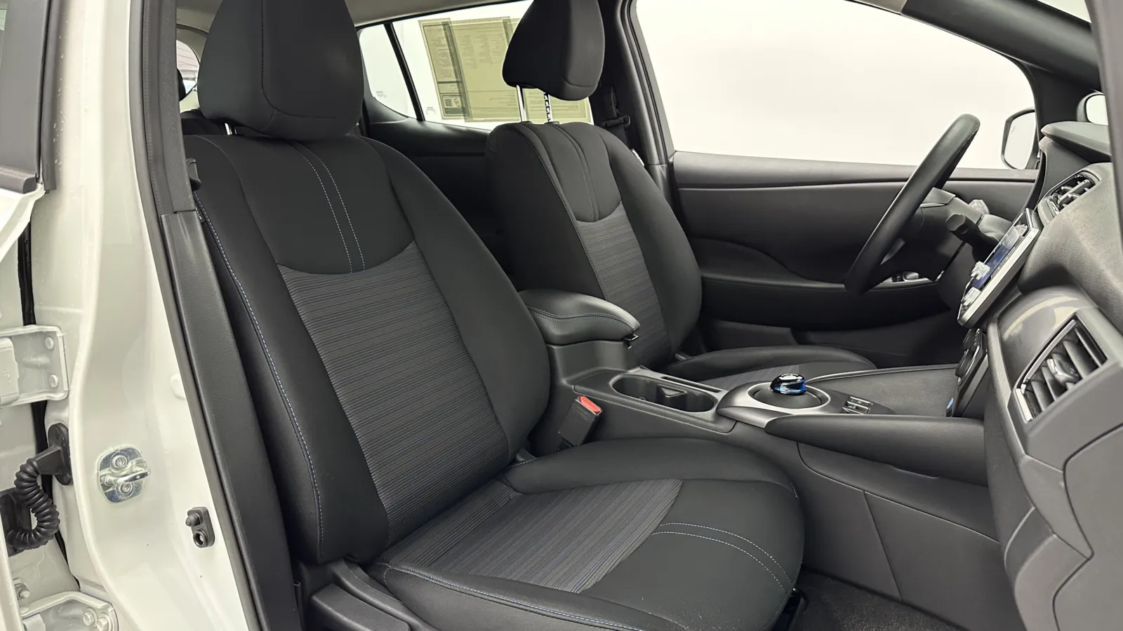 Nissan Leaf photo 37