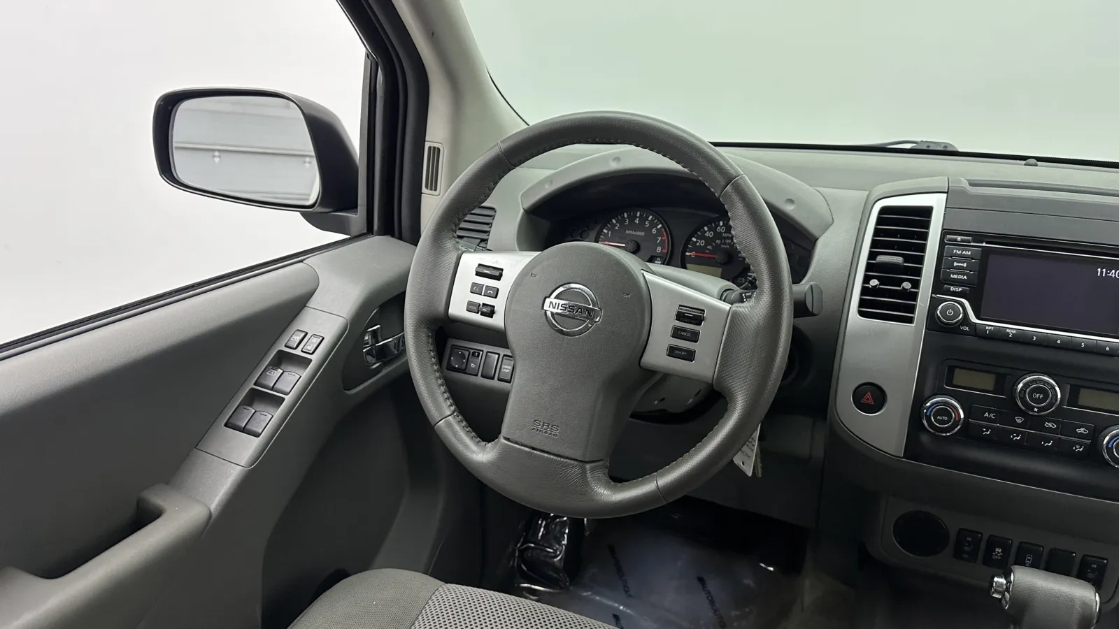 Nissan Frontier photo 26