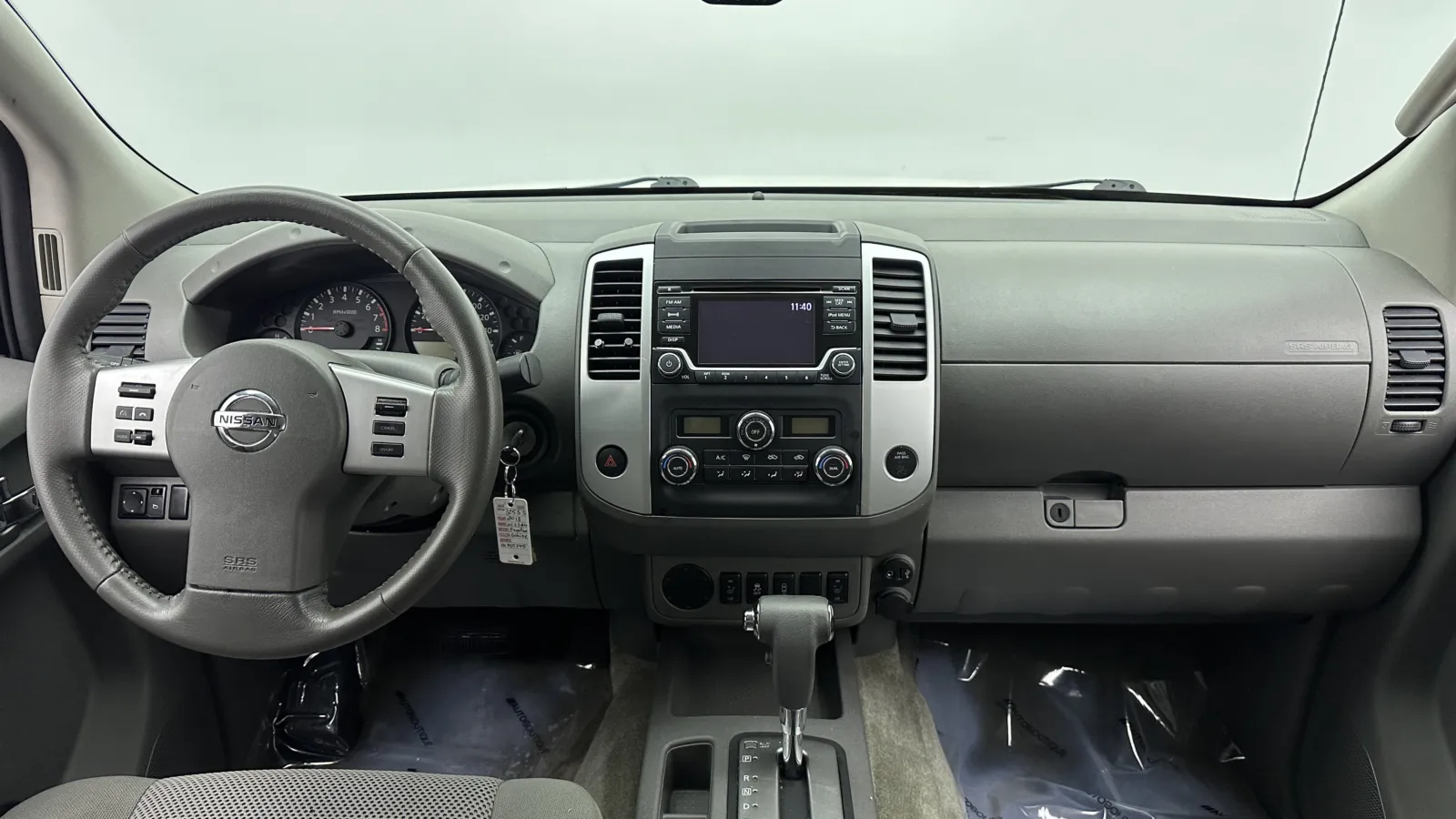 Nissan Frontier photo 27