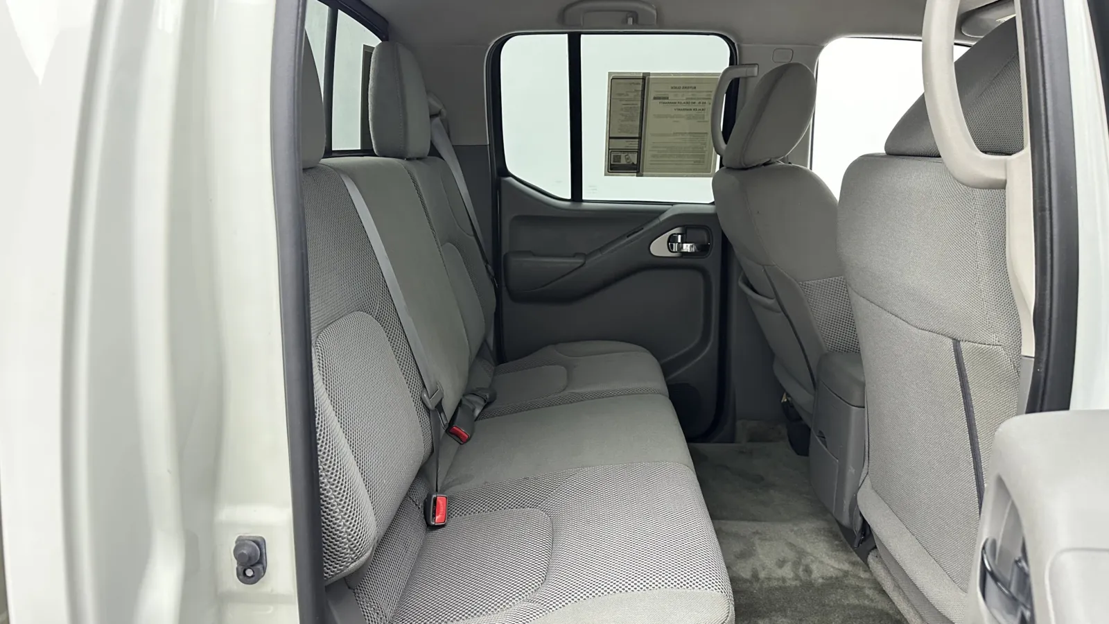Nissan Frontier photo 24