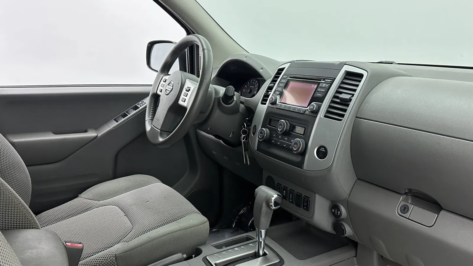 Nissan Frontier photo 30