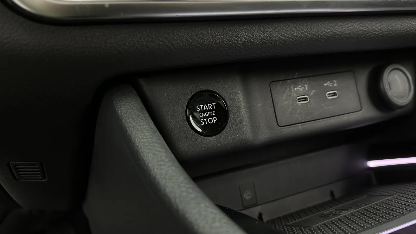 Nissan Rogue photo 19
