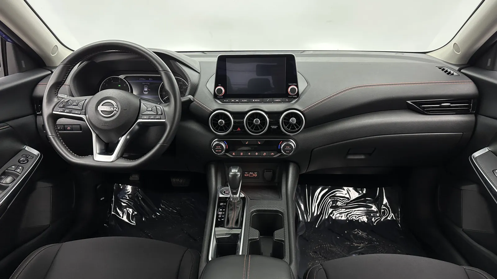 Nissan Sentra photo 31