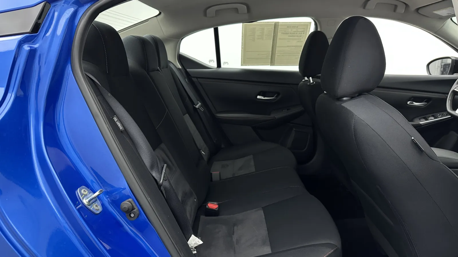 Nissan Sentra photo 28