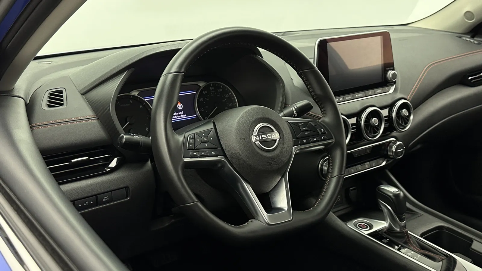 Nissan Sentra photo 8