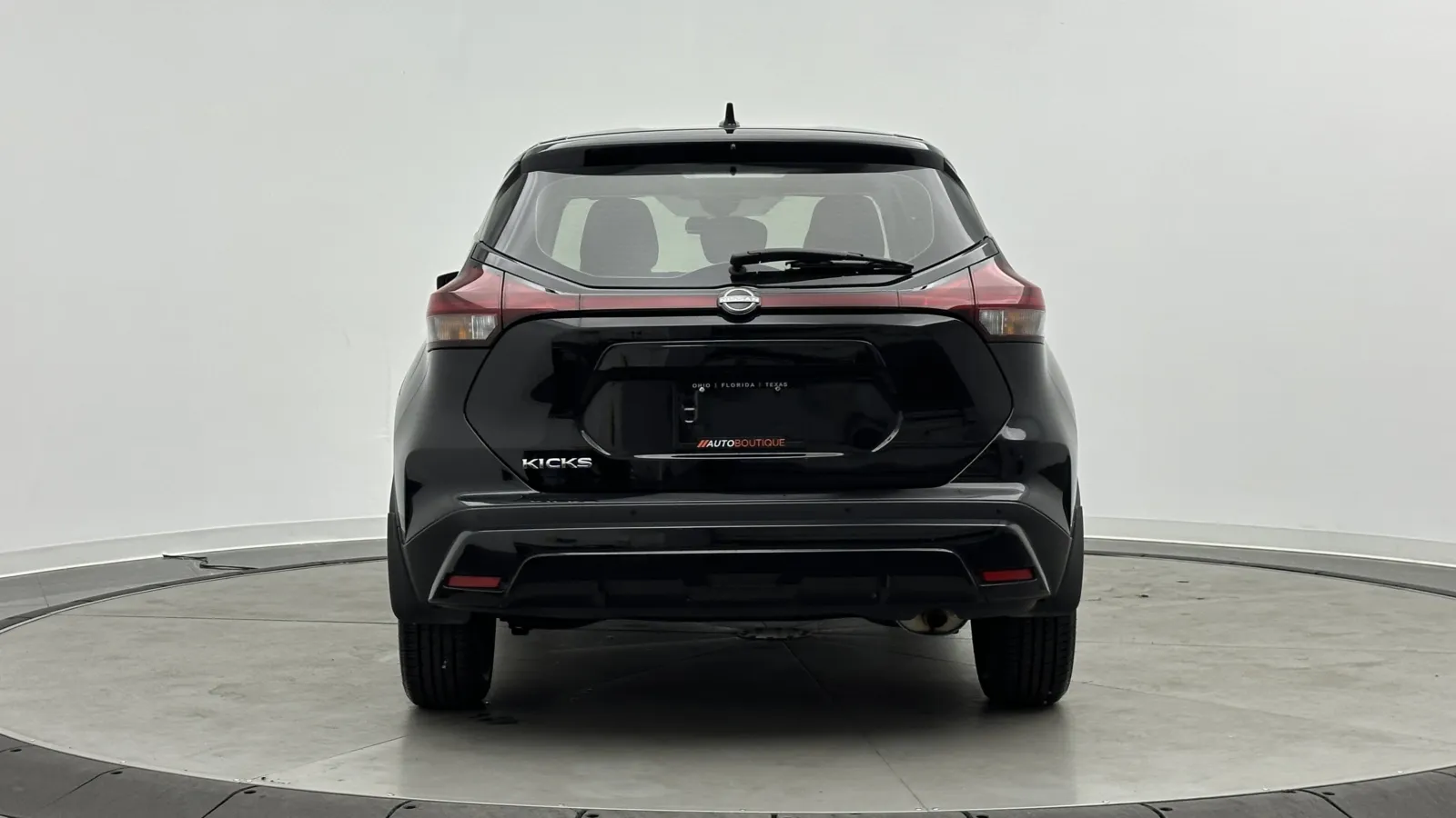 Nissan Kicks photo 6