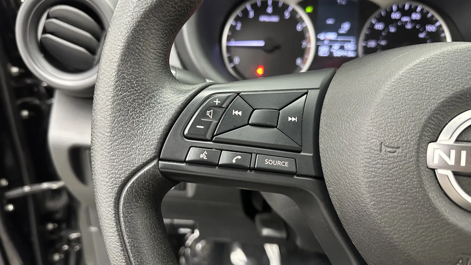 Nissan Kicks photo 15