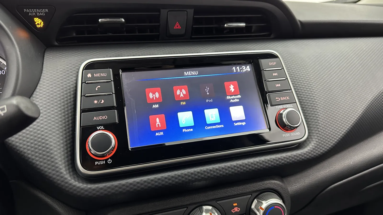 Nissan Kicks photo 17