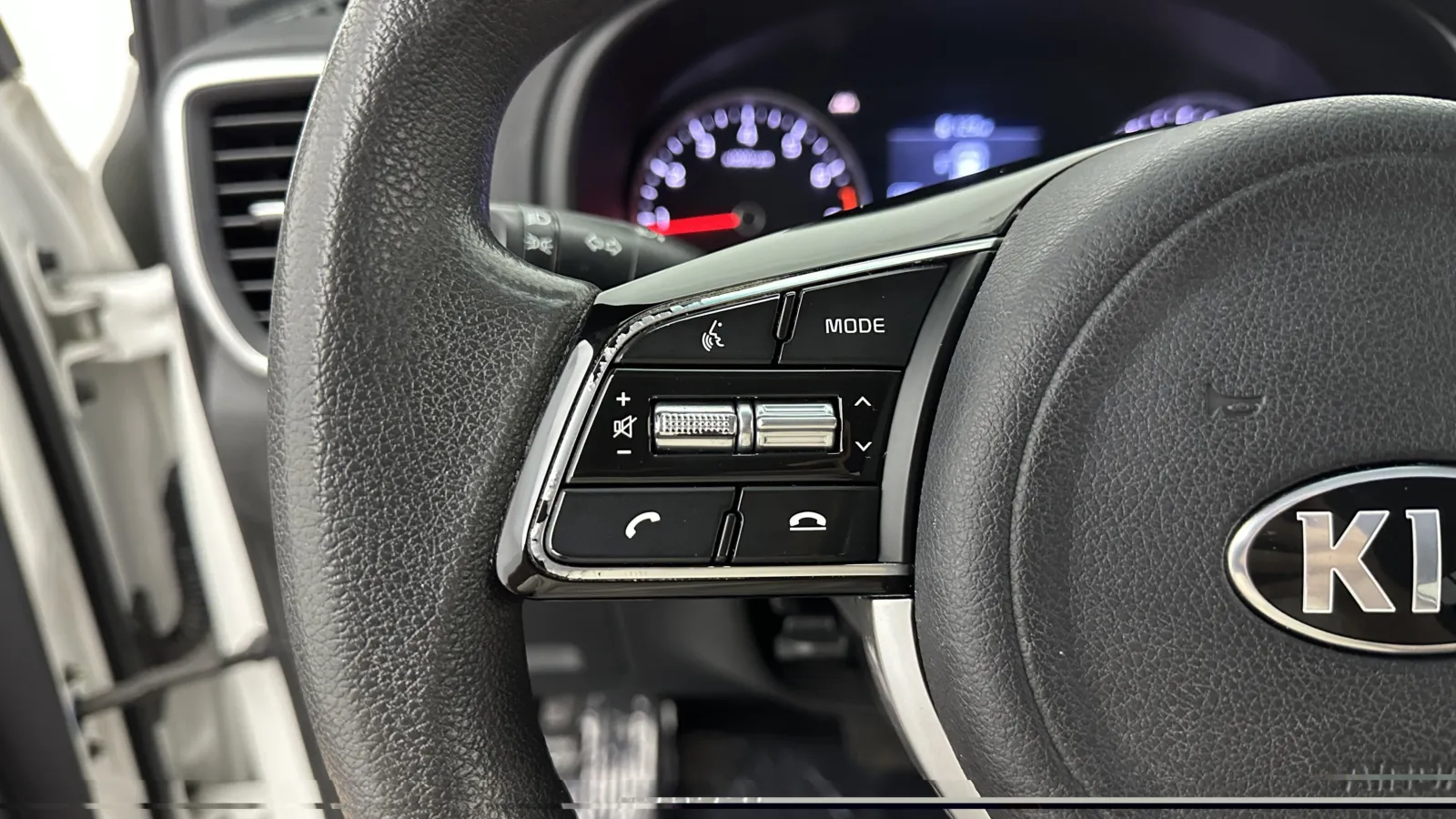 Kia Sportage photo 18