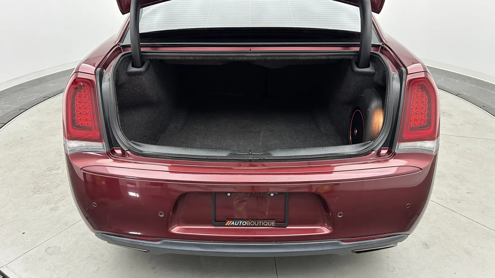 Chrysler 300 photo 28