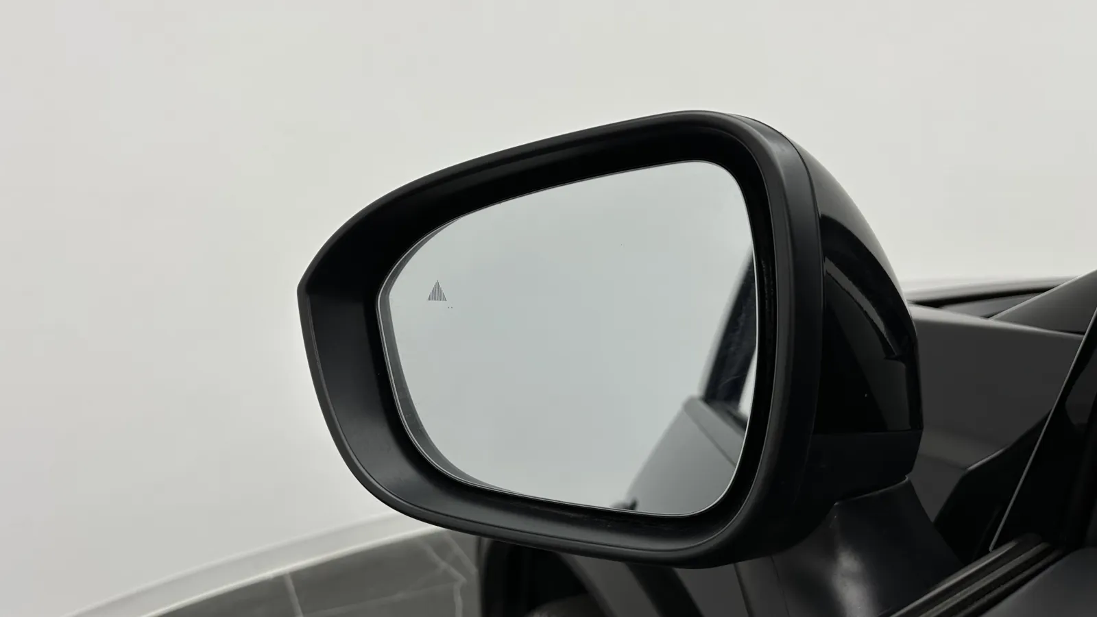 Nissan Rogue photo 13