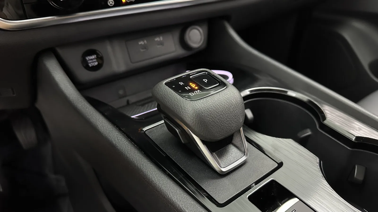 Nissan Rogue photo 18