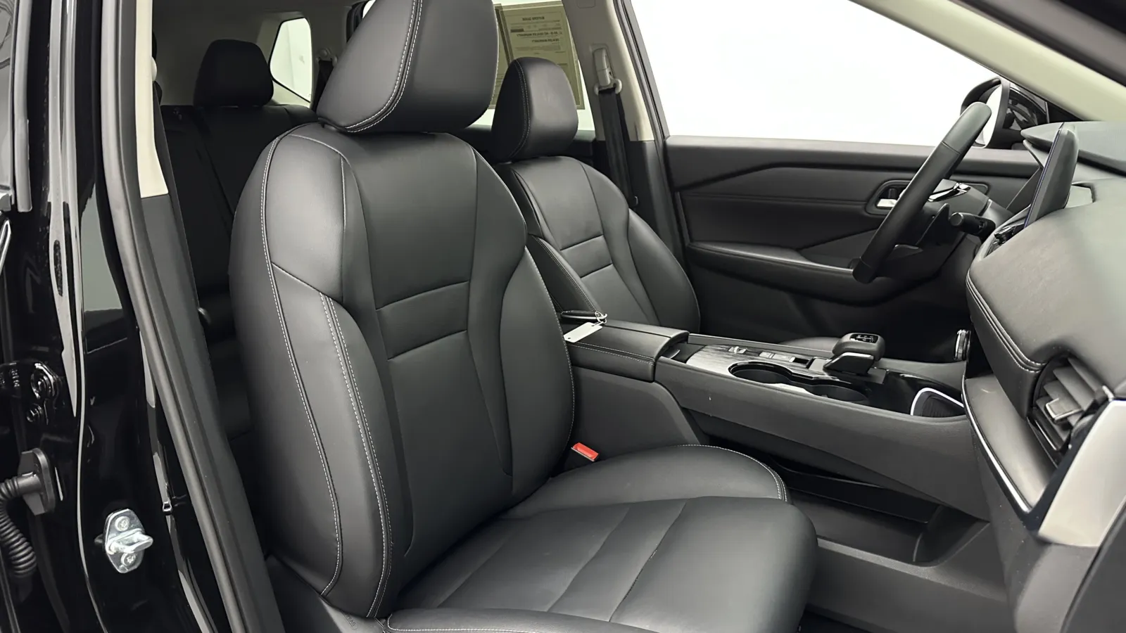 Nissan Rogue photo 39