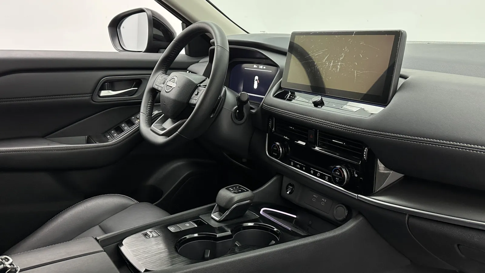 Nissan Rogue photo 36