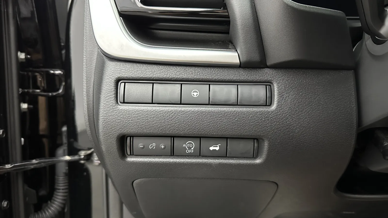 Nissan Rogue photo 16