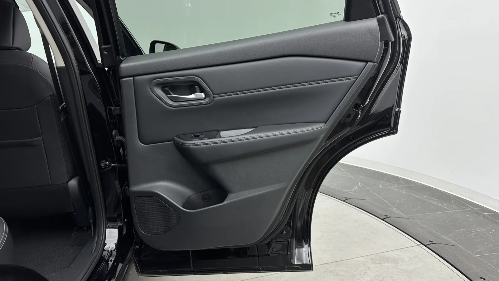 Nissan Rogue photo 29