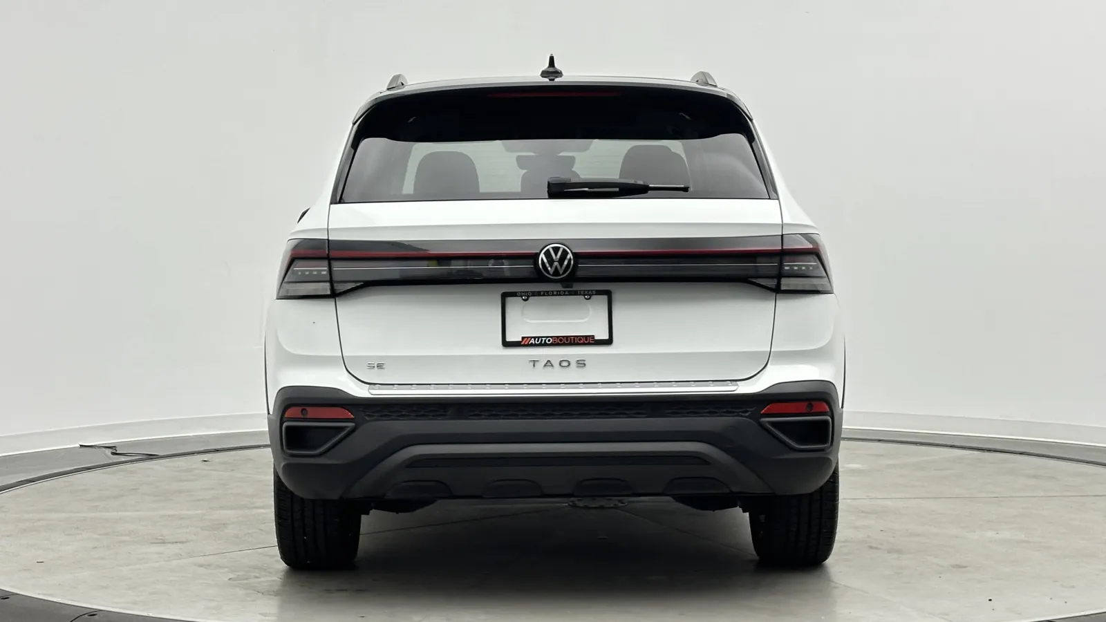 Volkswagen Taos photo 7