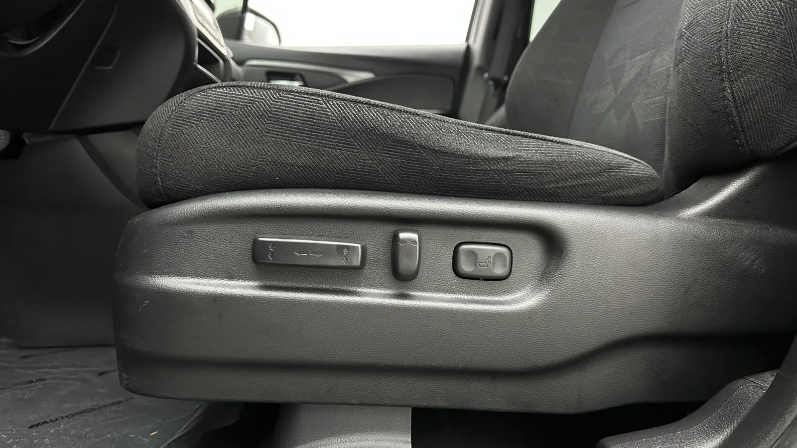 Honda Pilot photo 13