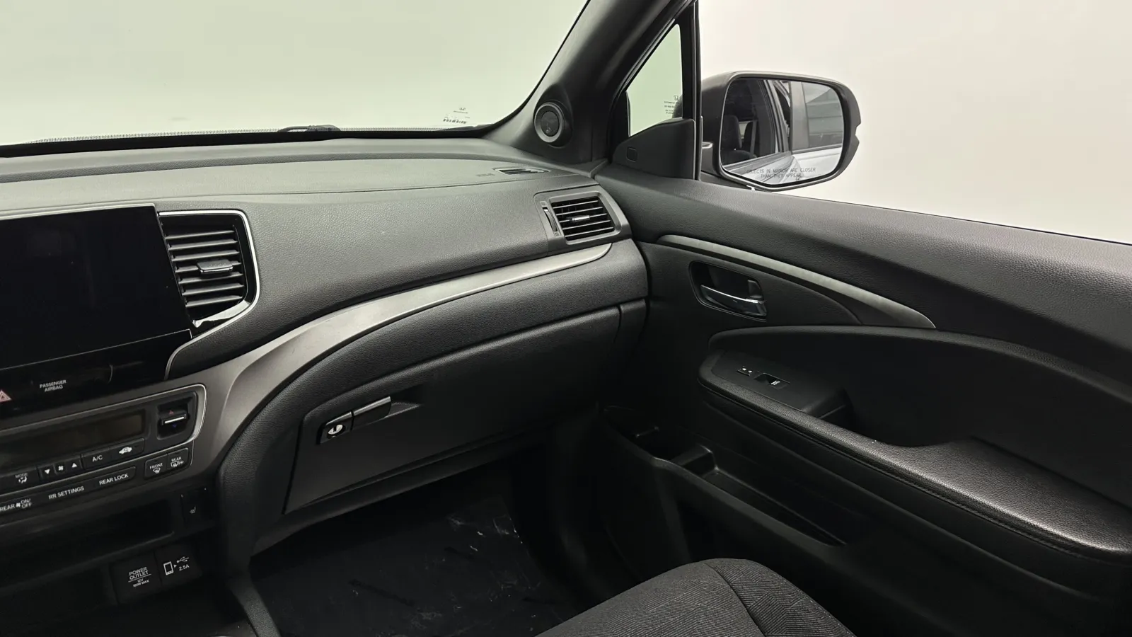 Honda Pilot photo 32