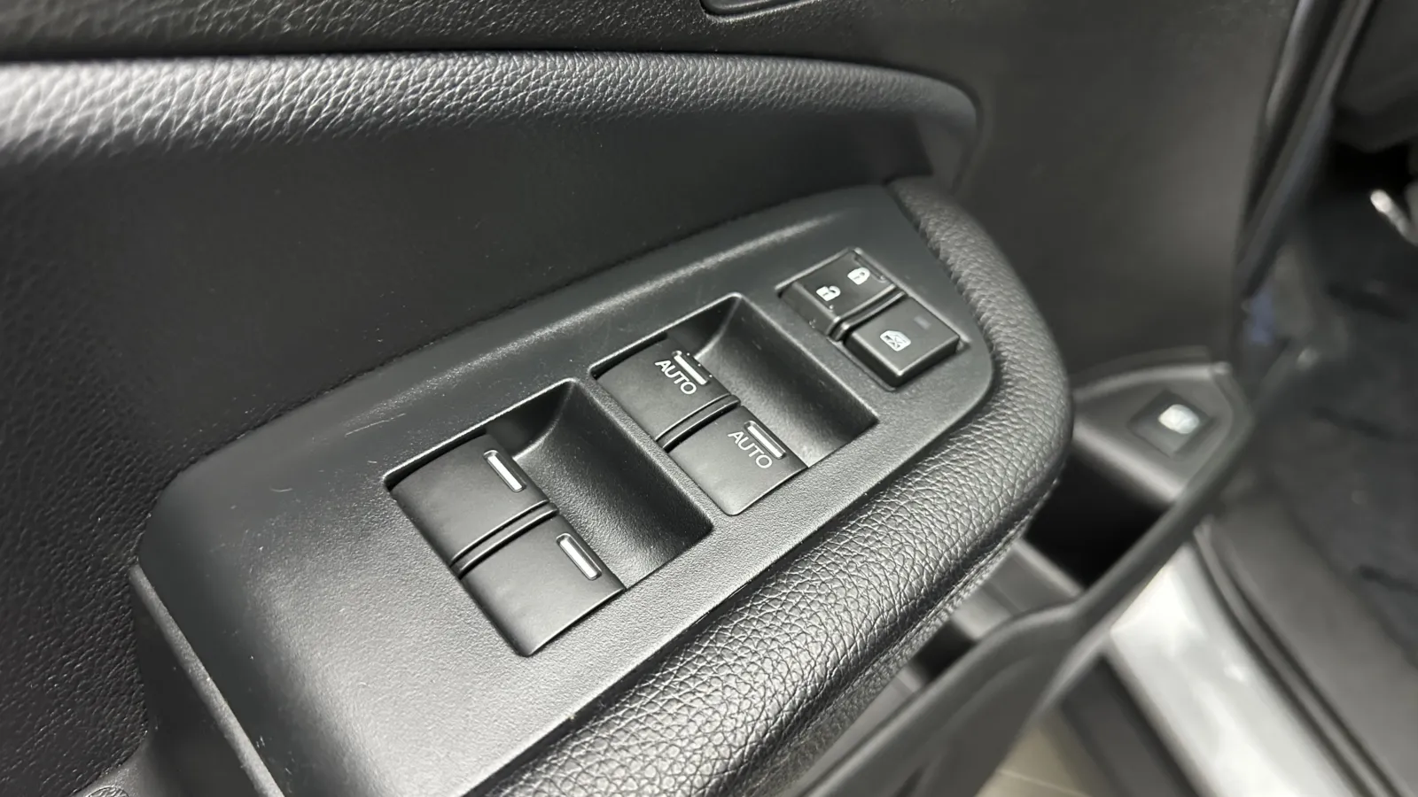 Honda Pilot photo 12